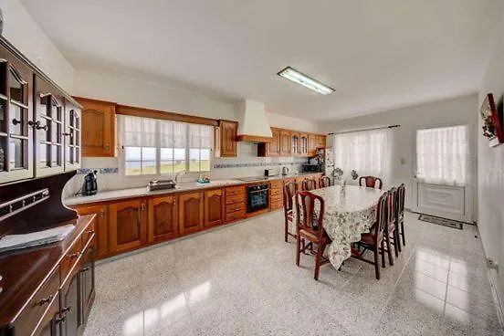 Perola Achadense بيت ضيافة